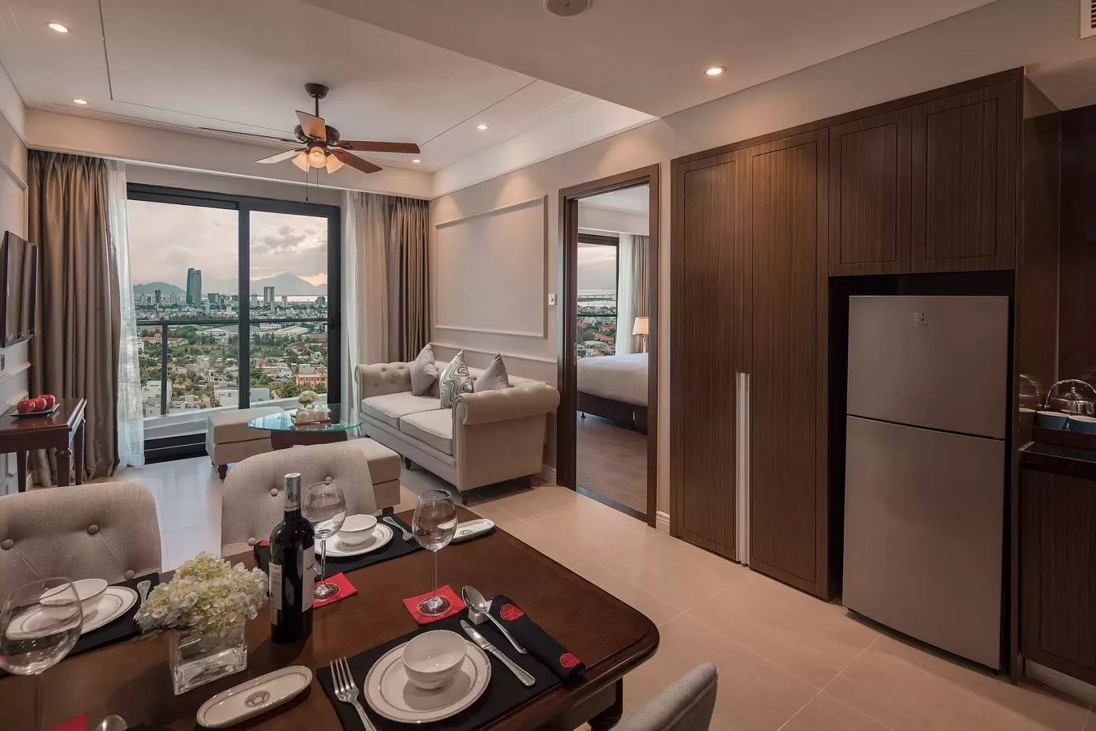Căn hộ chuẩn 5* trong tòa ALtara Suites S 100m2, 2PN, 2WC view đẹp nhất biển Mỹ Khê, sở hữu lâu dài - Ảnh 1